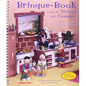 BRINQUE - BOOK COM AS CRIANCAS NA COZINHA