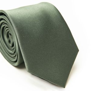 Gravata Tradicional Lisa Verde Militar
