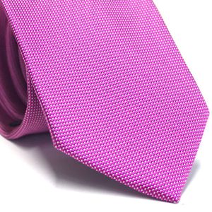 Gravata Tradicional Em Poliéster Rosa Com Detalhes Em Branco