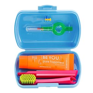 KIT VIAGEM CURAPROX ESCOVA ULTRASOFT + CREME DENTAL 10ML