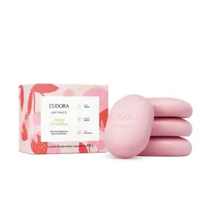 KIT EUDORA INSTANCE SABONETE FRUTAS VERMELHAS 3X85G