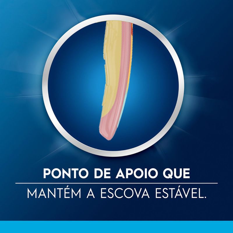 ESCOVA DENTAL INFANTIL ORAL B PRO SAUDE STAGES 4 A 24MESES E