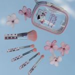 KIT MINI PINCEIS VIAGEM BY HELLO KITTY 5UN